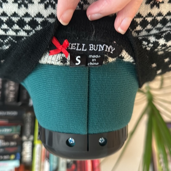 Skull Holiday - Picture 5 of 5